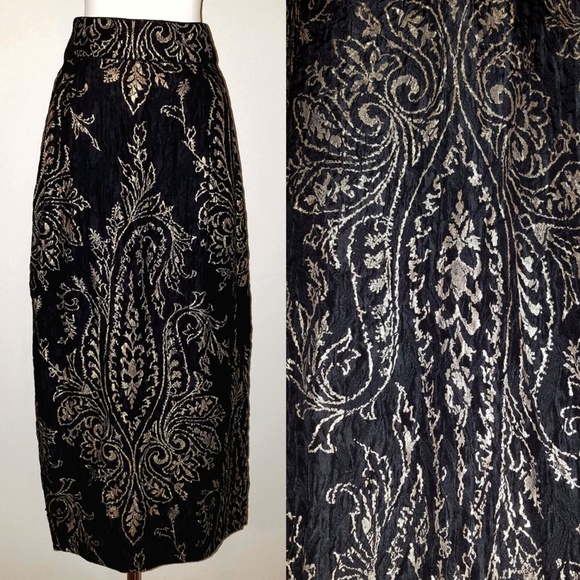 Saks Fifth Avenue Dresses & Skirts - Vtg MaryMcFadden Couture HighWaist BlackGold Skirt